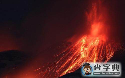 遭遇埃特納火山噴發(fā)險(xiǎn)境逃生1