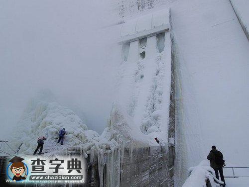 俄羅斯最大水電站又遭冰封1