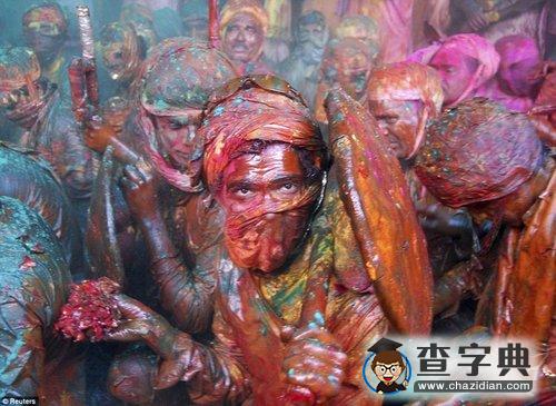 印度喜迎“棒打男人”節(jié)3