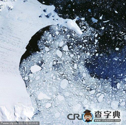 地球冰川姿態(tài)各異 宛如畫2
