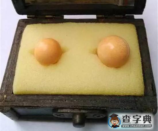 福建漁民撈海螺發(fā)現(xiàn)稀有珍珠8