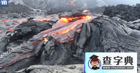 延時攝影展現(xiàn)夏威夷火山巖漿噴發(fā)盛況:似褶皺大象皮膚2