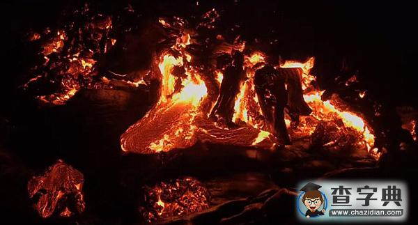 延時攝影展現(xiàn)夏威夷火山巖漿噴發(fā)盛況:似褶皺大象皮膚5