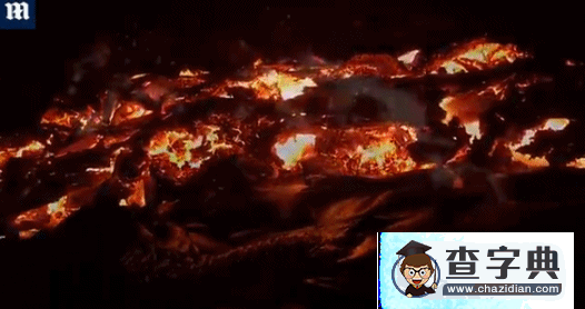 延時攝影展現(xiàn)夏威夷火山巖漿噴發(fā)盛況:似褶皺大象皮膚3