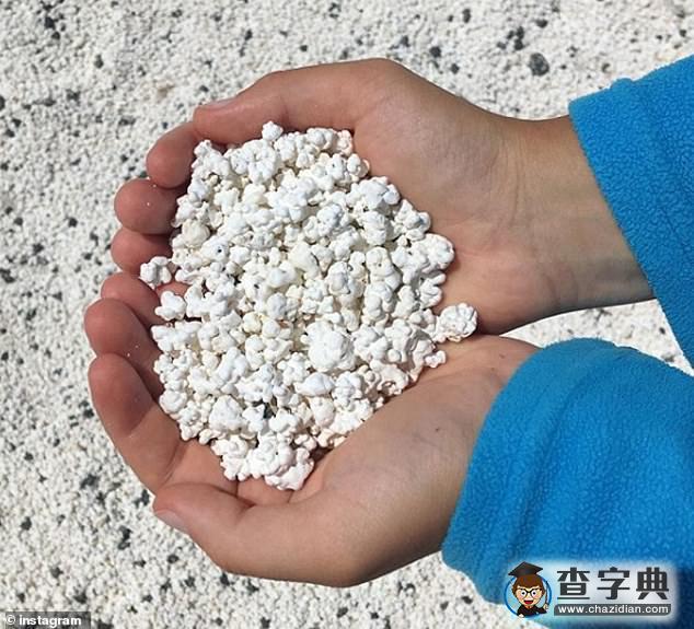 奇觀！西班牙加那利群島一海灘沙礫似爆米花1