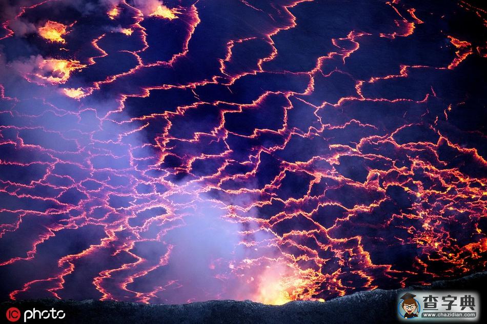 震撼！偏遠(yuǎn)亞南極群島發(fā)現(xiàn)地球第8個永久火山熔巖湖4