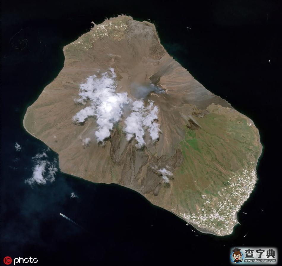 西西里島活火山噴發(fā) 距離上次爆發(fā)還不到2個(gè)月7