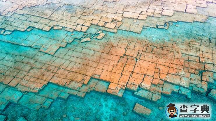 美麗大自然：美國波浪狀砂巖層和太平洋綠松石色暗礁5