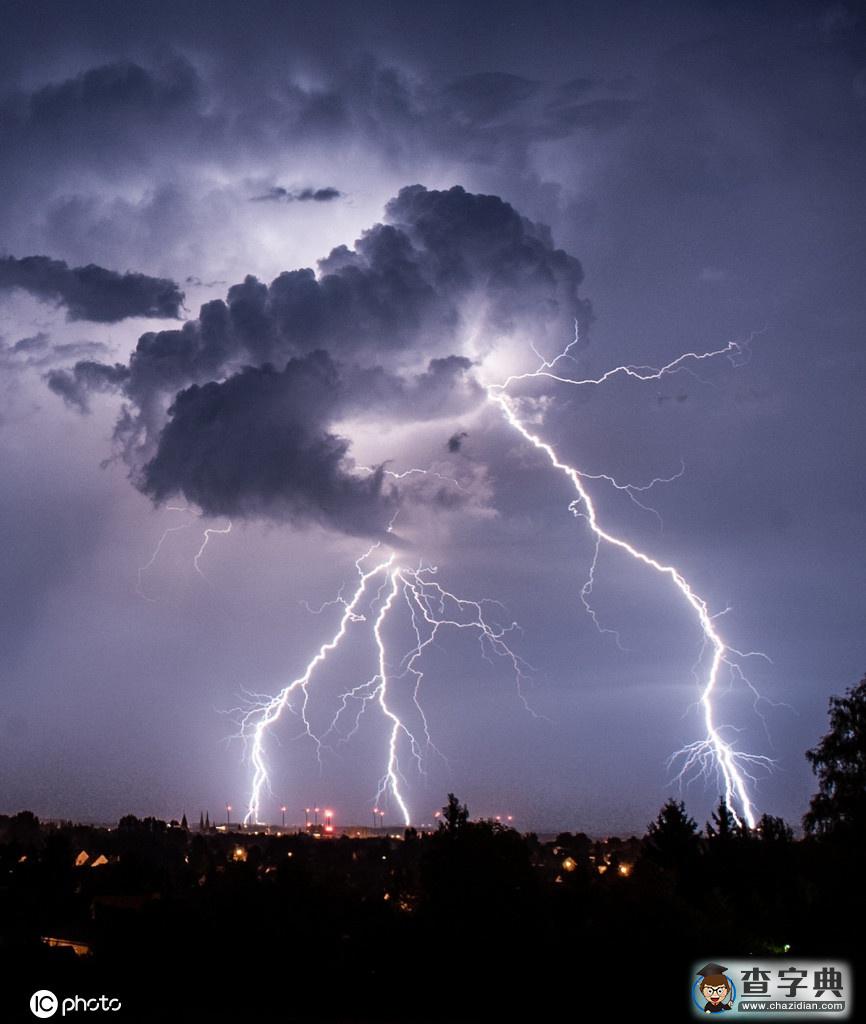 世界各地震撼閃電奇觀 自然之怒仿佛末日來臨3