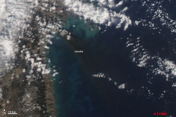美國衛(wèi)星拍攝日本震后海嘯災害情景(圖)1